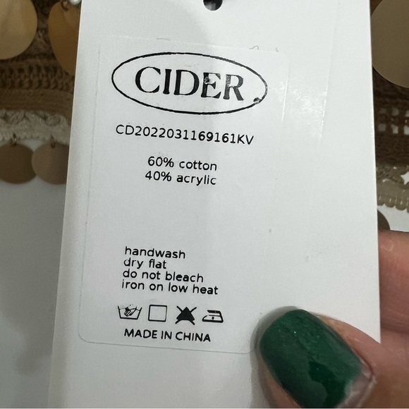 NWT Cider L Beige Tassel Knit Crop Tank Bohemian Festival Coachella Beachy Top - Picture 10 of 10